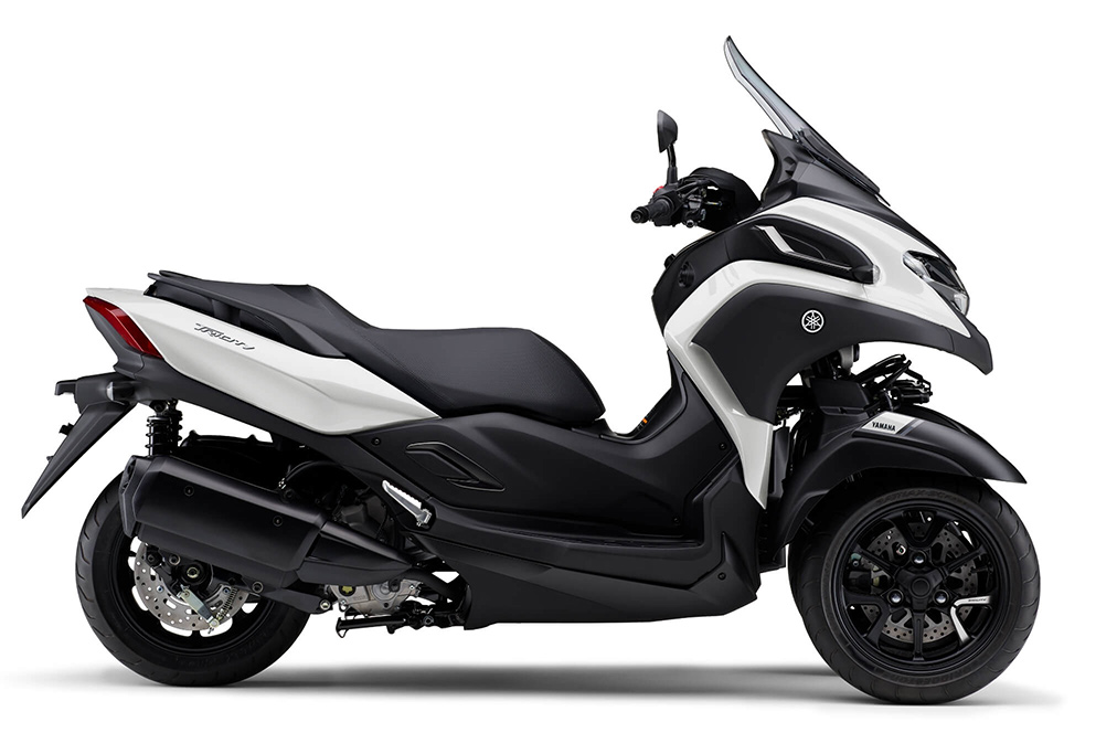 トリシティ300 ABS