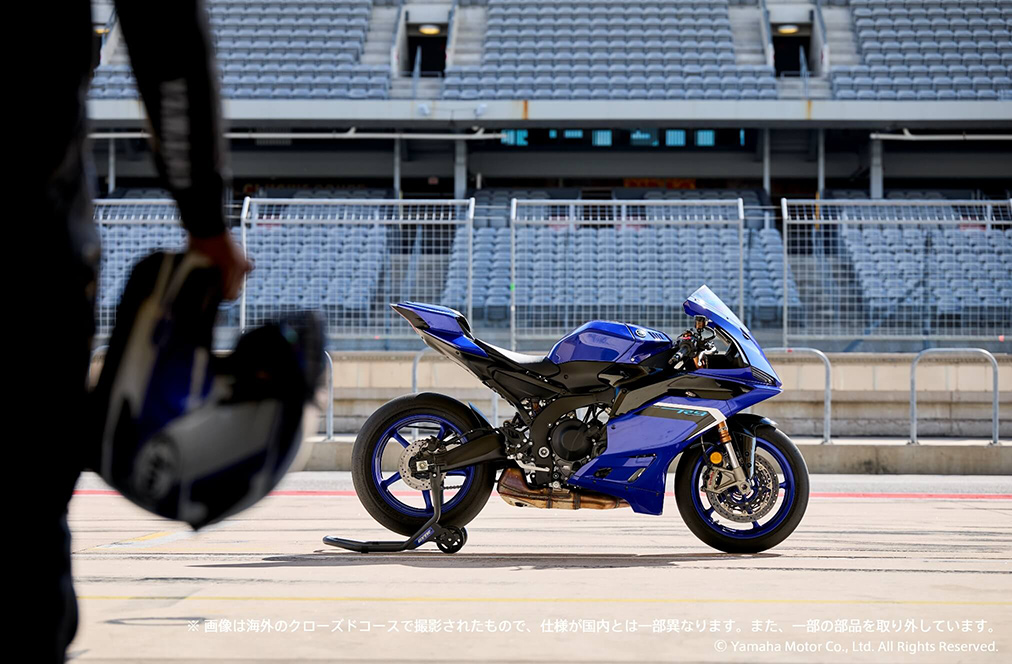 YZF-R9